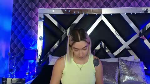 victtoria lee online show from May 2026 08:59:01 PM