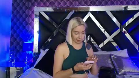 victtoria lee online show from July 2026 07:38:01 PM
