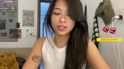 Snapshot of vietwhhore chatting on February 2025 04:06:01 AM vietwhhore online show from February 2025 04:06:01 AM