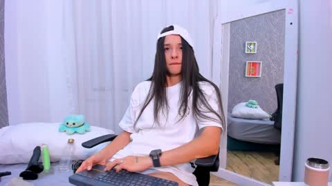 viictoriiasaenz online show from March 2026 05:02:02 AM