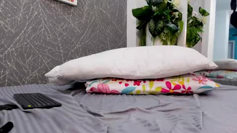 viictoriiasaenz online show from May 2026 05:56:01 AM