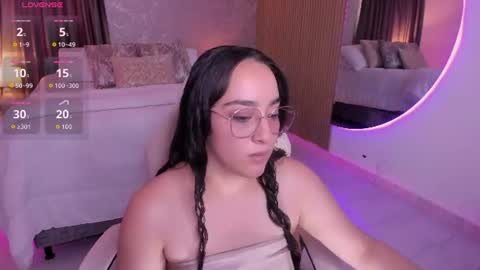viiolet_rosee online show from July 2026 06:54:01 PM