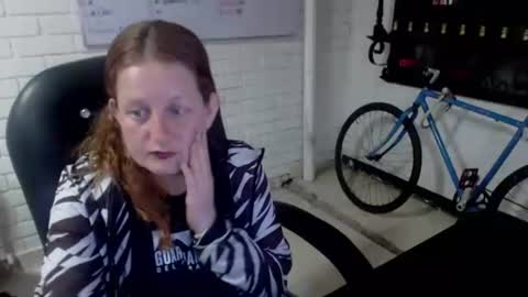 Snapshot of viioletamora chatting on December 2024 10:19:01 PM Violeta online show from December 2024 10:19:01 PM