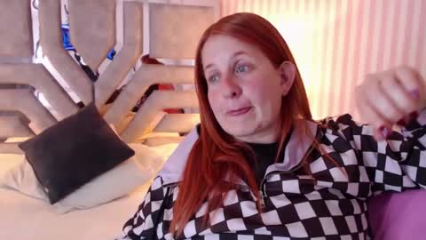 Snapshot of viioletamora chatting on January 2025 10:40:02 PM Violeta online show from January 2025 10:40:02 PM