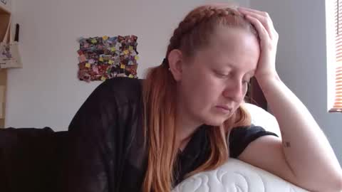 Snapshot of viioletamora chatting on January 2025 03:54:01 PM Violeta online show from January 2025 03:54:01 PM