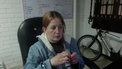 Snapshot of viioletamora chatting on February 2025 05:01:01 AM Violeta online show from February 2025 05:01:01 AM