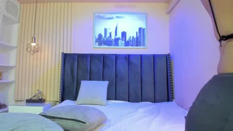 Viiolett online show from March 2026 07:57:02 PM