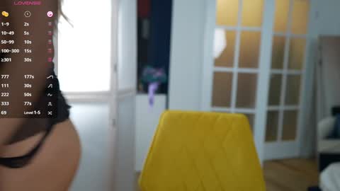 Snapshot of vika54784 chatting on February 2025 06:43:02 AM vika54784 online show from February 2025 06:43:02 AM