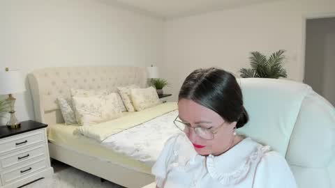 Ukrainian-woman online show from April 2026 12:29:02 PM