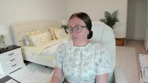 Ukrainian-woman online show from May 2026 05:10:01 PM