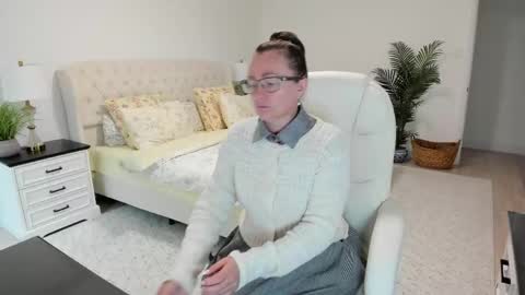 Ukrainian-woman online show from May 2026 02:01:02 PM