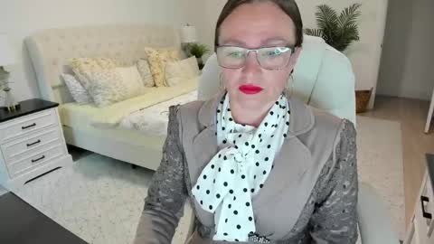 Ukrainian-woman online show from June 2026 11:02:01 AM