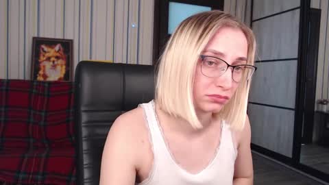 Vika online show from March 2026 08:19:01 AM