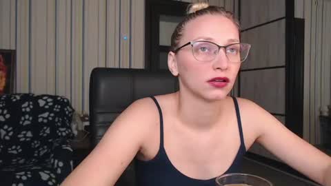 Vika online show from July 2026 06:09:02 AM