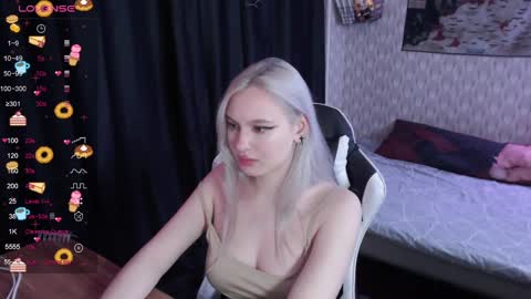 Snapshot of vikapowers chatting on December 2024 08:05:02 PM vikapowers online show from December 2024 08:05:02 PM