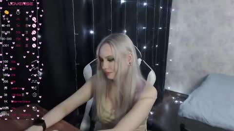 Snapshot of vikapowers chatting on January 2025 07:53:01 PM vikapowers online show from January 2025 07:53:01 PM