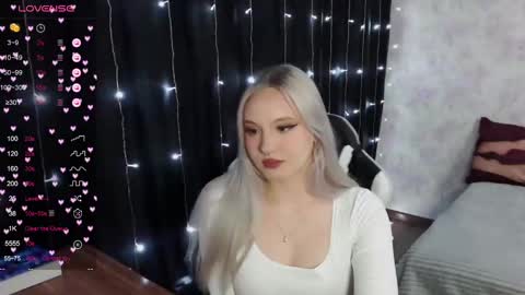 Snapshot of vikapowers chatting on March 2025 07:34:01 PM vikapowers online show from March 2025 07:34:01 PM