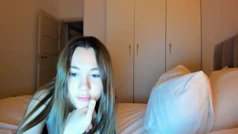 Vika   online show from June 2026 10:02:01 PM
