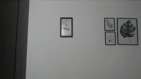 Viki Mom  online show from January 2025 03:28:02 AM