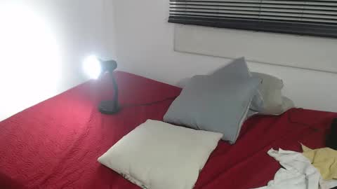 Viki Mom  online show from January 2025 06:45:01 PM