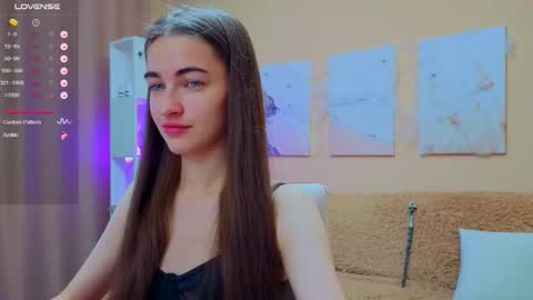 Snapshot of vikiberry chatting on November 2025 04:26:02 AM vikiberry online show from November 2025 04:26:02 AM