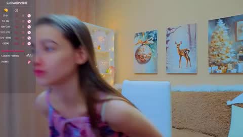 Snapshot of vikiberry chatting on December 2025 06:09:01 AM vikiberry online show from December 2025 06:09:01 AM