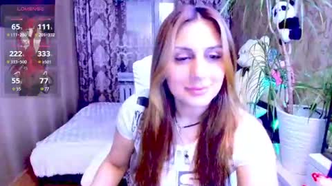 Snapshot of vikilove_ chatting on June 2026 07:16:01 PM Victoria online show from June 2026 07:16:01 PM