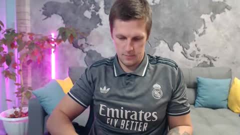 vikingchrisss online show from December 2025 11:26:02 AM