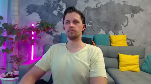 vikingchrisss online show from April 2026 10:53:01 AM