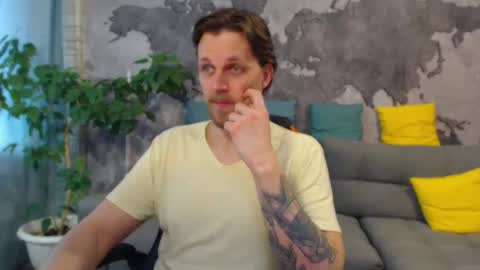 Snapshot of vikingchrisss chatting on April 2026 08:45:01 AM vikingchrisss online show from April 2026 08:45:01 AM