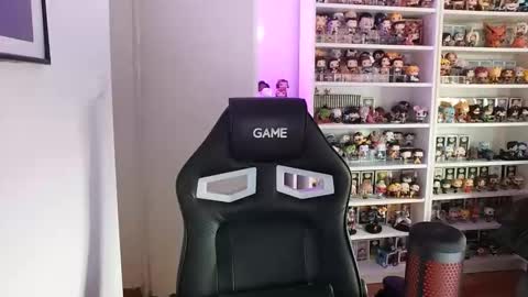 Snapshot of vikingcock__ chatting on February 2026 04:17:01 PM vikingc0ck online show from February 2026 04:17:01 PM