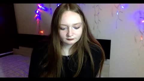 vikippink online show from September 2025 05:27:01 PM