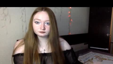 vikippink online show from November 2025 12:05:02 PM