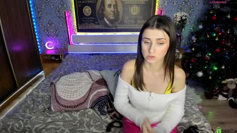 vikki and george online show from January 2025 11:02:02 PM