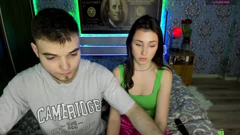 vikki and george online show from February 2025 09:31:01 PM