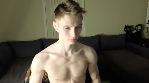 Snapshot of viksons chatting on November 2025 03:47:01 PM Max online show from November 2025 03:47:01 PM