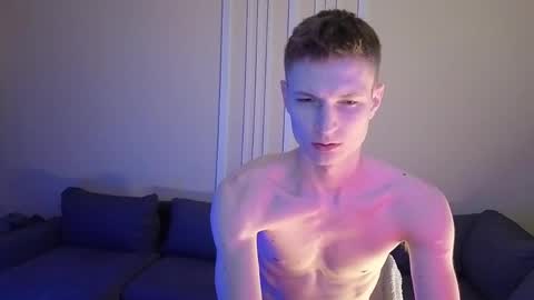 Snapshot of viksons chatting on June 2026 07:19:02 PM Max online show from June 2026 07:19:02 PM