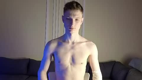 Snapshot of viksons chatting on June 2026 08:44:01 PM Max online show from June 2026 08:44:01 PM