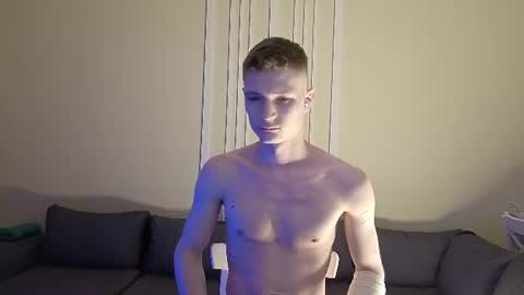 Snapshot of viksons chatting on June 2026 06:31:02 PM Max online show from June 2026 06:31:02 PM