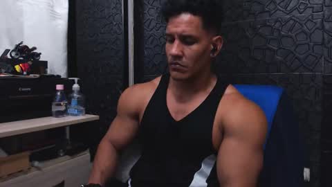 Viktor Herrera online show from September 2025 06:59:02 AM