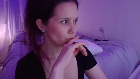 Snapshot of viktoriakiss chatting on May 2026 10:27:02 PM viktoriakiss online show from May 2026 10:27:02 PM