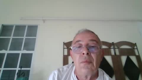 Snapshot of vilaingarcon971 chatting on December 2024 02:52:01 PM vilaingarcon971 online show from December 2024 02:52:01 PM