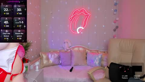 Snapshot of villain_red chatting on December 2024 03:47:02 AM Kris online show from December 2024 03:47:02 AM