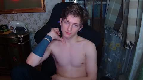 Snapshot of vince__dice chatting on December 2024 07:12:01 PM Dimoooooon online show from December 2024 07:12:01 PM