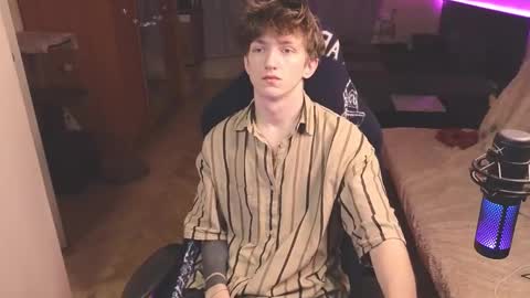 Snapshot of vince__dice chatting on December 2024 12:22:02 AM Dimoooooon online show from December 2024 12:22:02 AM