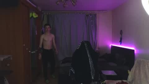 Snapshot of vince__dice chatting on December 2024 03:15:01 PM Dimoooooon online show from December 2024 03:15:01 PM