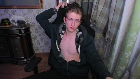 Snapshot of vince__dice chatting on December 2024 12:49:01 PM Dimoooooon online show from December 2024 12:49:01 PM