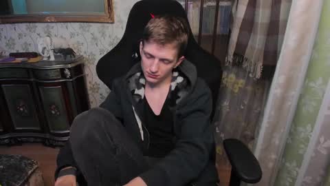 Snapshot of vince__dice chatting on January 2025 09:28:01 PM Dimoooooon online show from January 2025 09:28:01 PM