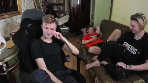 Snapshot of vince__dice chatting on January 2025 09:51:02 PM Dimoooooon online show from January 2025 09:51:02 PM