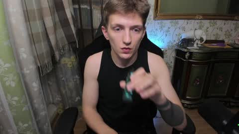 Snapshot of vince__dice chatting on January 2025 10:41:01 PM Dimoooooon online show from January 2025 10:41:01 PM